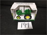 John Deere LA tractor