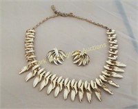 Vintage choker necklace w/ clip earrings