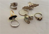 Lot of costume rings size 5 1/2 - 6