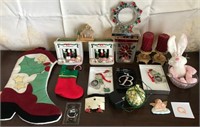703 - HOLIDAY STOCKINGS & ORNAMENTS (Q)