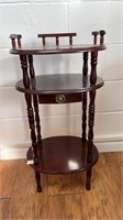 Small round side table/telephone stand (32x15)