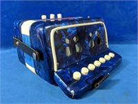 Fiore 3 button children's accordion