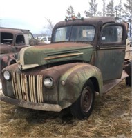 1940's Ford truck for parts or repair, Cab and