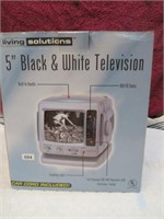 New in Box-5" TV 3 Way Power