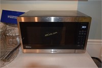 1200 Watt inverter microwave oven with turntable