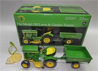 Ertl 1:16 John Deere 110 Lawn & Garden Tractor