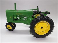 Ertl 1:16 John Deere 60 50th Anniversary Tractor