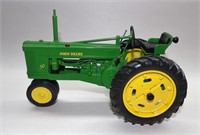 Ertl 1:16 John Deere 50 50th Ann Precision Tractor