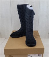 UGGs Mahalya Black Boots Size 6
