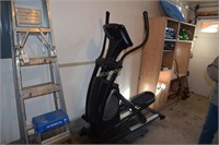 Pro-form elliptical cross trainer