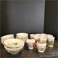 Arnel's grapevine bowls and cups