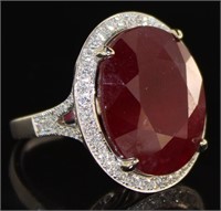 14kt Gold 30.00 ct Oval Ruby & Diamond Ring