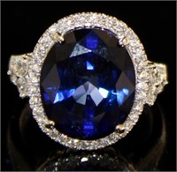 14kt Gold 12.85 ct Sapphire & Diamond Ring