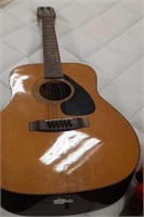 Yamaha FG 210 12 String Acoustic Guitar