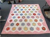 Pink Dresden Plate hand quilted quilt -81in x 72in