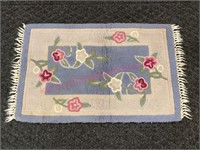 21in x 33in Floral throw rug (cotton)
