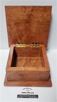 Heavy Wood Keepsake Box, 8.5x8.5x4.5"