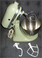 KitchenAid Avocado Green Tilt Head Stand Mixer