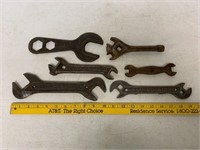 lot of 6 wrenches Case, P&O, others