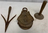 lot of 3 Starline Wooden Pulley, others