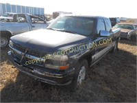 1999 Chevrolet 1500 4x4 ExCab short bed pickup,