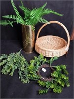 Plant Sprigs, Lombard Canister & Basket