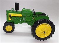 Ertl 1:16 John Deere 430 Dealer Edition