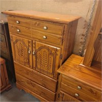 Chest of Drawers "Great Condition" 32x48