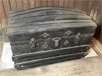 Antique Humpback trunk, c1870.