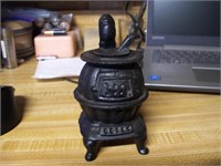 Miniature Cast Iron Stove - roughly 4 3/4" tall
