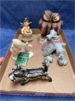 Flat of figurines (includes Snow baby)