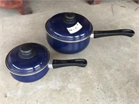 (2) Blue Cook Pans / Lids