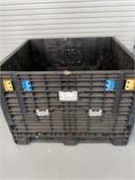 FOLDABLE COLLAPSIBLE CRATE (HUGE) 48”
