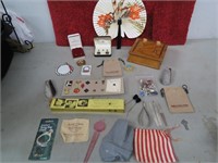 Misc. Jewelry & Collectible lot.