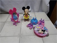 Minnie Mouse Pieces