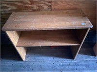 SMALL WOOD SHELF