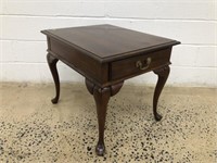 Queen Anne Style End Table