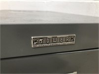 Gray Metal 4-Drawer File Cabinet