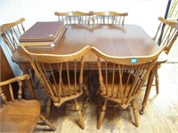 S. Bent & Bro. dining table with (3) leaves and