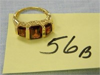 14kt, Yellow Gold, 3.9gr. Ring with Dark Red