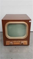 VINTAGE GE TELEVISION