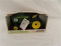 Special Edition John Deere 2640 toy tractor Field