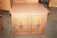 Storage Cabinet, Match Lot 100, 28x28x23.5