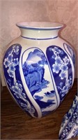 Blue & white porcelain vases & shoes -4 pieces