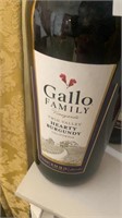 2 bottles sealed Gallo family hearty burgundy