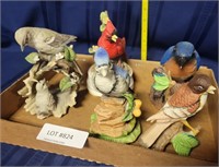 FLAT BOX OF BIRD FIGURINES