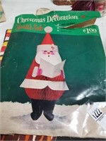 Santa's Solo paper decoration