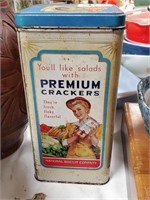 Cracker tin