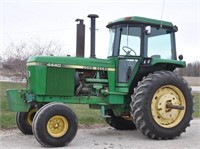 LATE ADDITION: 1982 John Deere 4440 - SEE NOTE