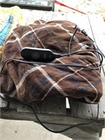 Electric Blanket & (2) Kids Sleep Bags